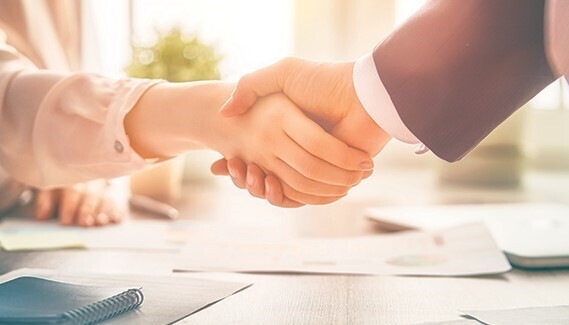  Наши торговые представители Зено Групп Оптики готовы к новому сезону.